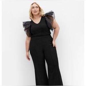 💙 2/$20 Sierra Ruffle Sleeve Top